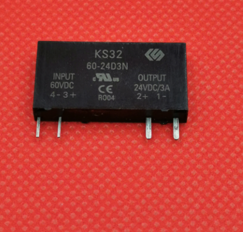 KS32 60-24D3N 60VDC  宏发固态继电器 24VDC/3A