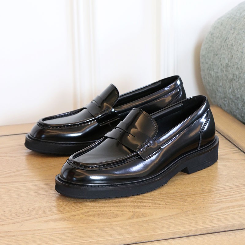 圣尼约德英伦风亮皮厚底乐福鞋