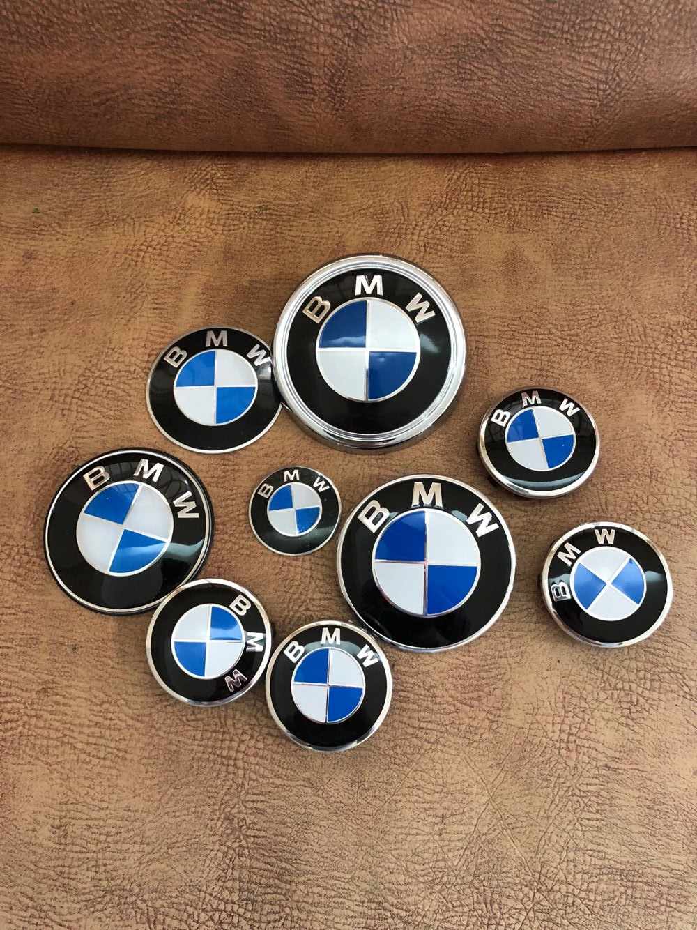 宝马车标志 前标 bmw宝马1系3系5系7系x1x3x5x6前后标 引擎盖标志