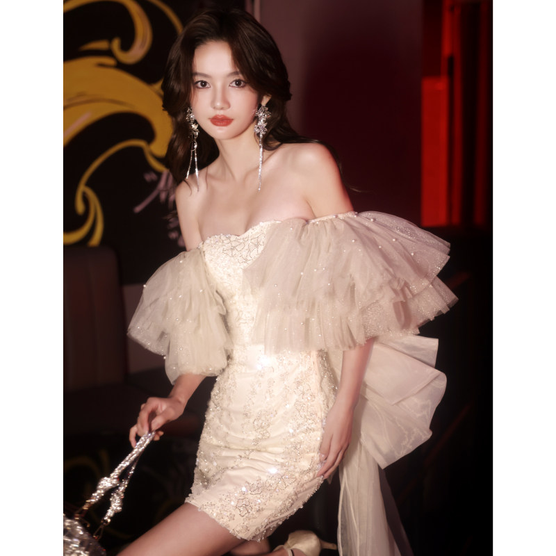 小晚礼服裙女轻奢小众高端法式成人礼派对高定生日婚纱钢琴演奏