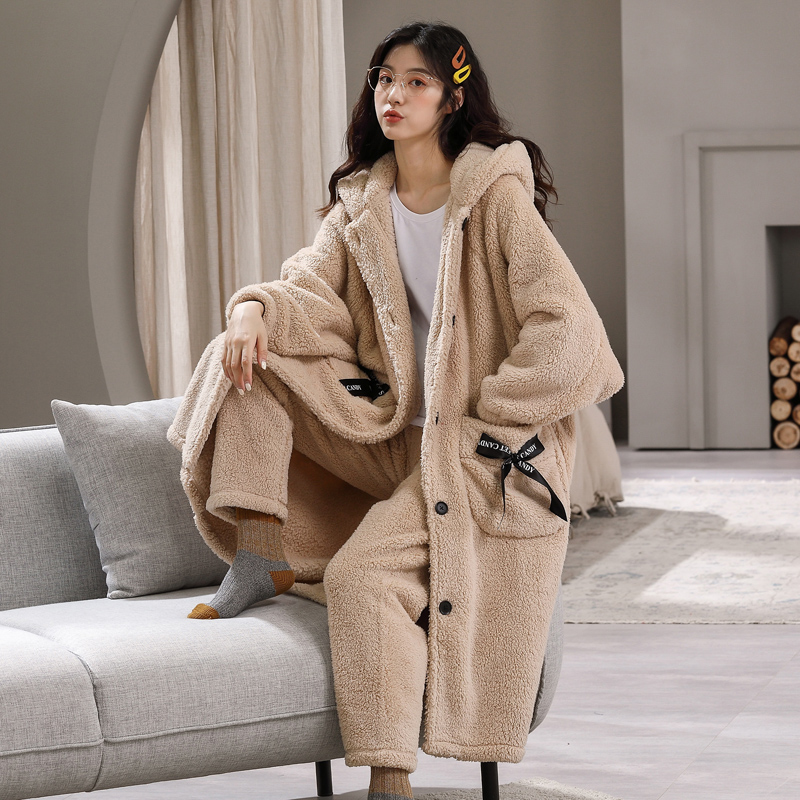 秋冬季珊瑚绒可爱睡裙大码睡袍