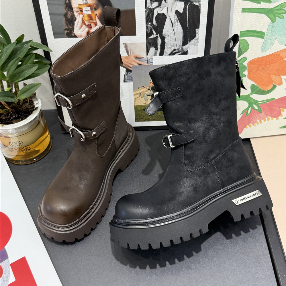 2025新款秋舒适复古皮带扣马丁靴