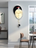 Современные часы, креативное настенное украшение для гостиной, 2022, популярно в интернете, простой и элегантный дизайн, легкий роскошный стиль