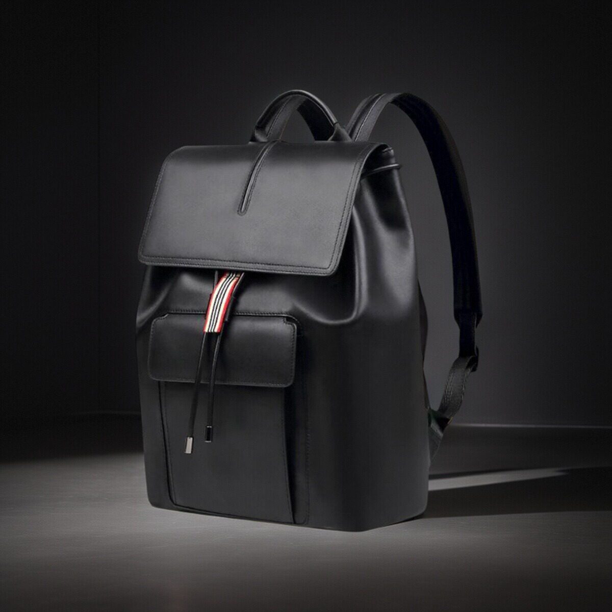 双肩包秋冬男士经典翻盖总裁包高端商务头层牛皮大容量公文电脑包