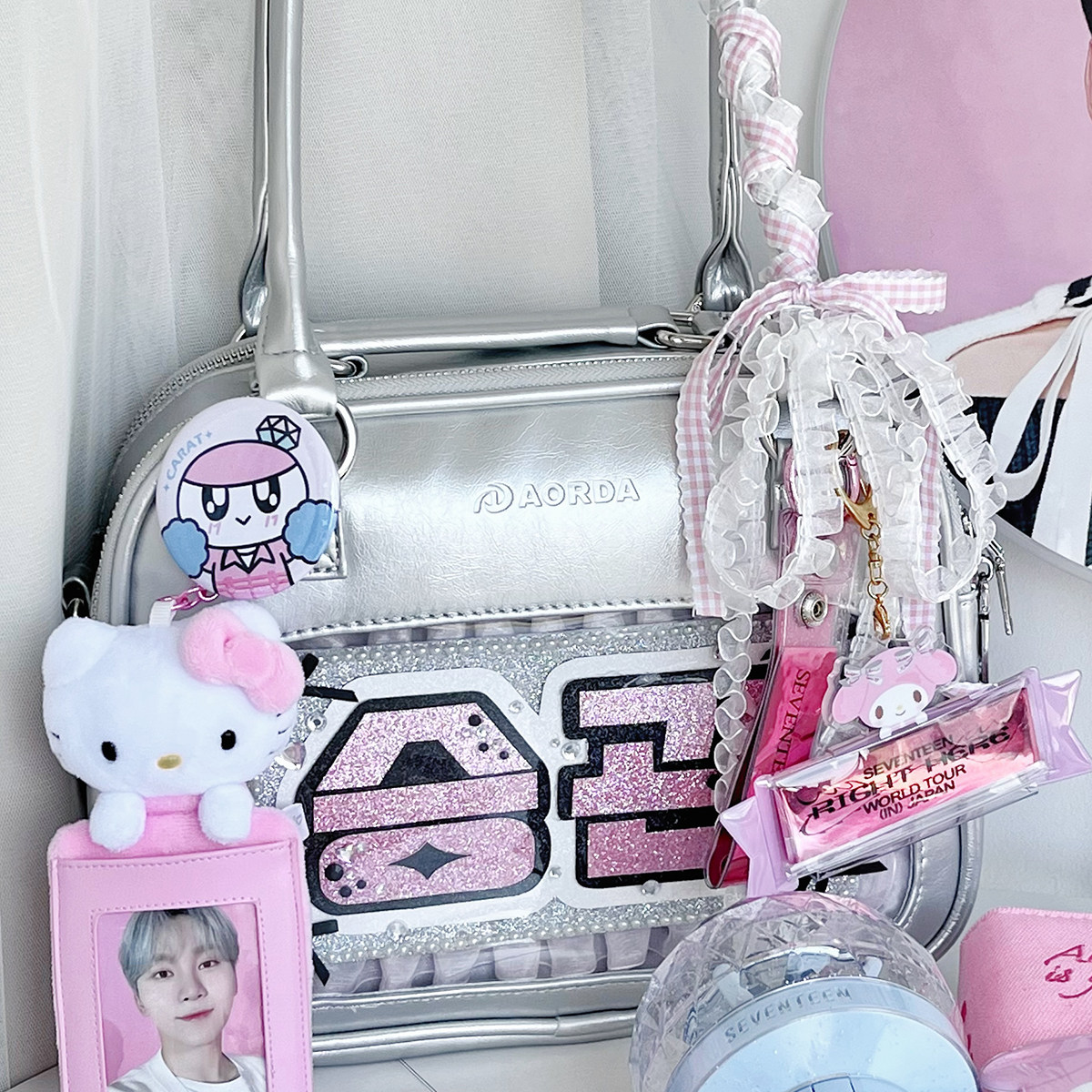 AORDA 二次元社畜痛包女日常通勤双肩背包单肩斜挎小食量10cm娃包