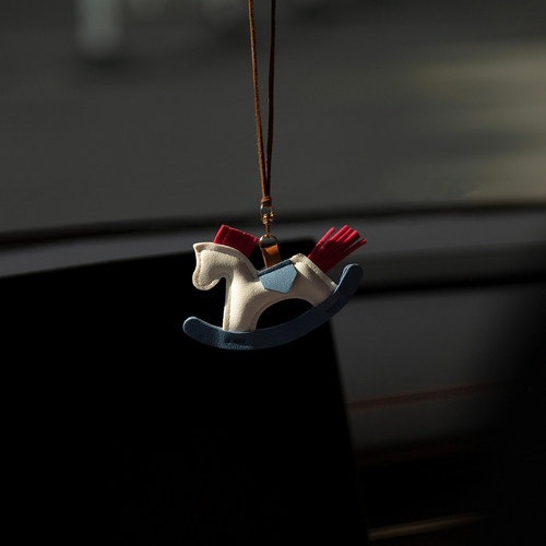 小马汽车挂件车内皮质挂饰可爱女