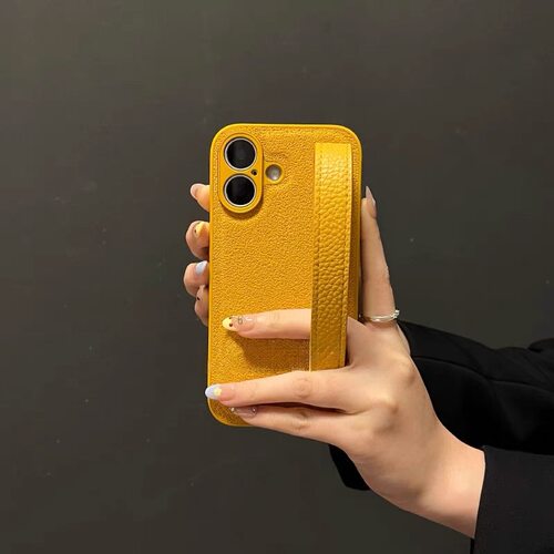 小众黄色皮纹手腕带适用iphone17promax手机壳苹果13高级12保护套14Pro简约16新款15ProMax全包防摔13软壳11