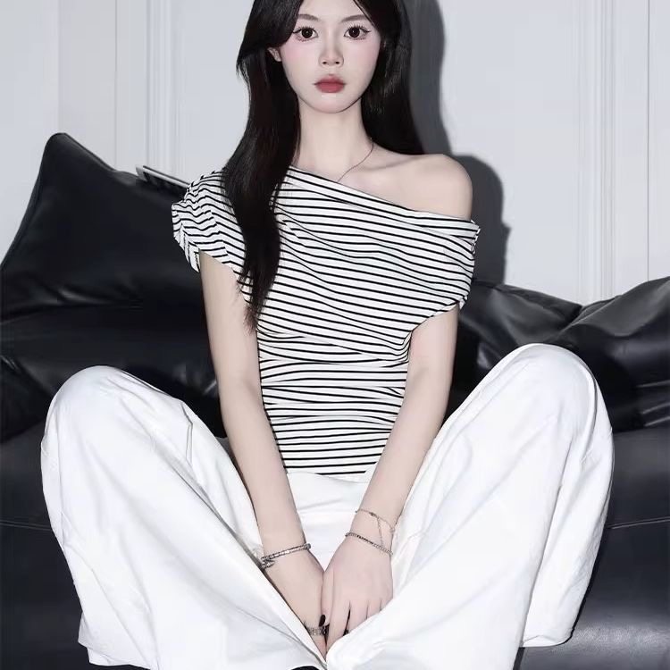 美式复古黑色条纹斜肩T恤衫女夏季新款ins内搭休闲短袖收腰上衣潮