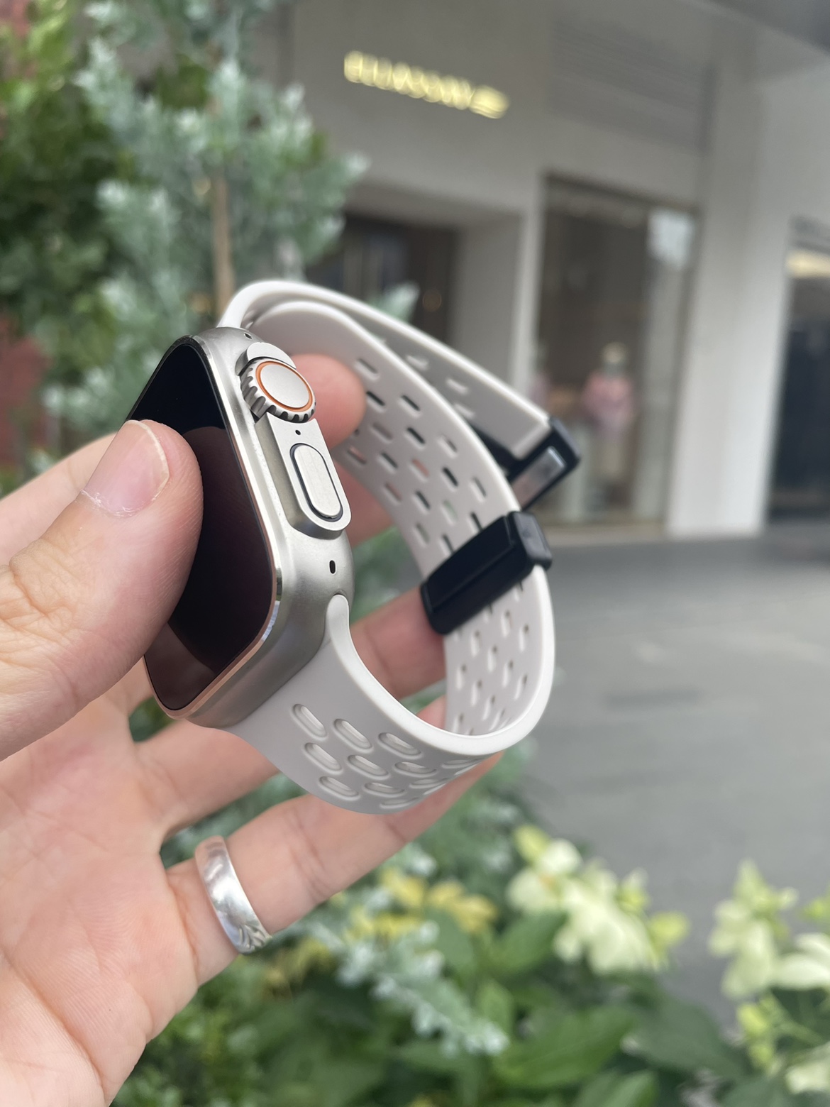 透气洞洞适用苹果手表iwatch表带磁吸扣s987654加宽硅胶ultra夏天