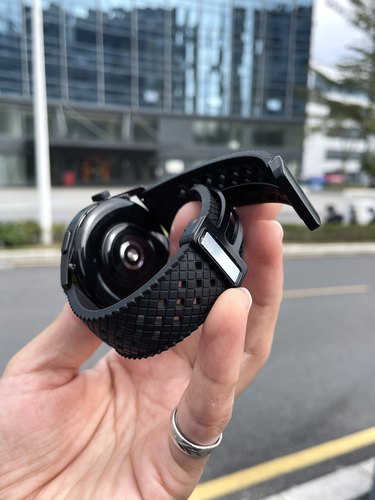 卡客 厚氟橡胶FKM适用华为手表GT4表带gt3磁吸扣watch4小米透气18