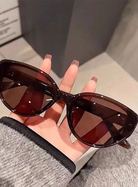 #亮黑色墨镜复古猫眼新款高级感女性防晒太阳镜墨镜超薄超轻