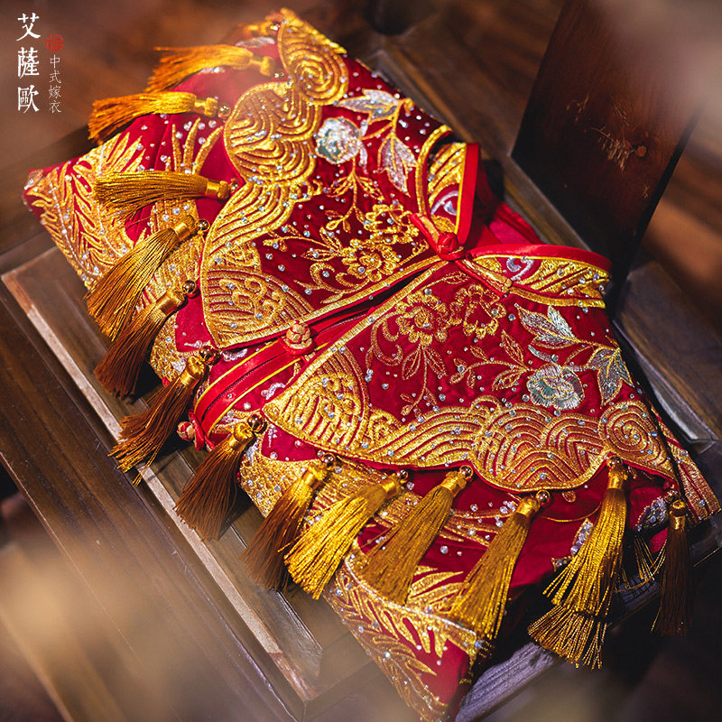 秀禾服新娘中式礼服2020新款婚纱结婚敬酒服龙凤褂出阁服流苏秀禾