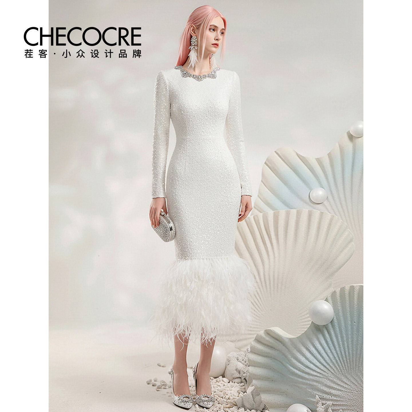 茬客圆领钻饰珠片鱼尾裙