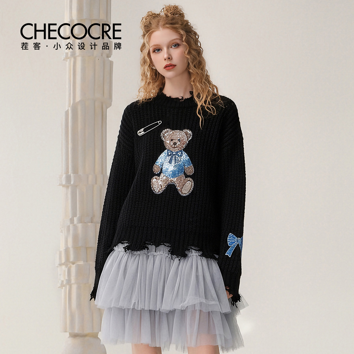 茬客圆领卡通毛衣蓬蓬裙