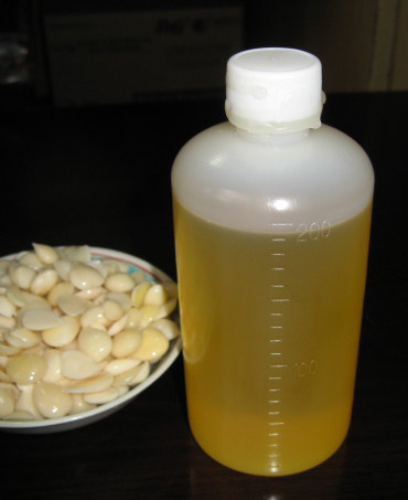 慈禧美容秘方手工磨制纯野生甜杏仁油 滋润护发200ml