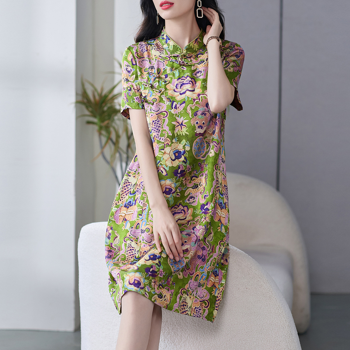 69566 时尚洋气新中式立领改良旗袍高端花罗红云纱连衣裙女小个子