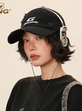 IIING帽控 美式刺绣鸭舌帽男女款韩版破洞做旧显脸小遮阳棒球帽子