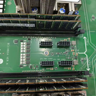 超聚变2288H V7,CX5200 V5 转4090 K100 AI 300I DUO GPU供电线