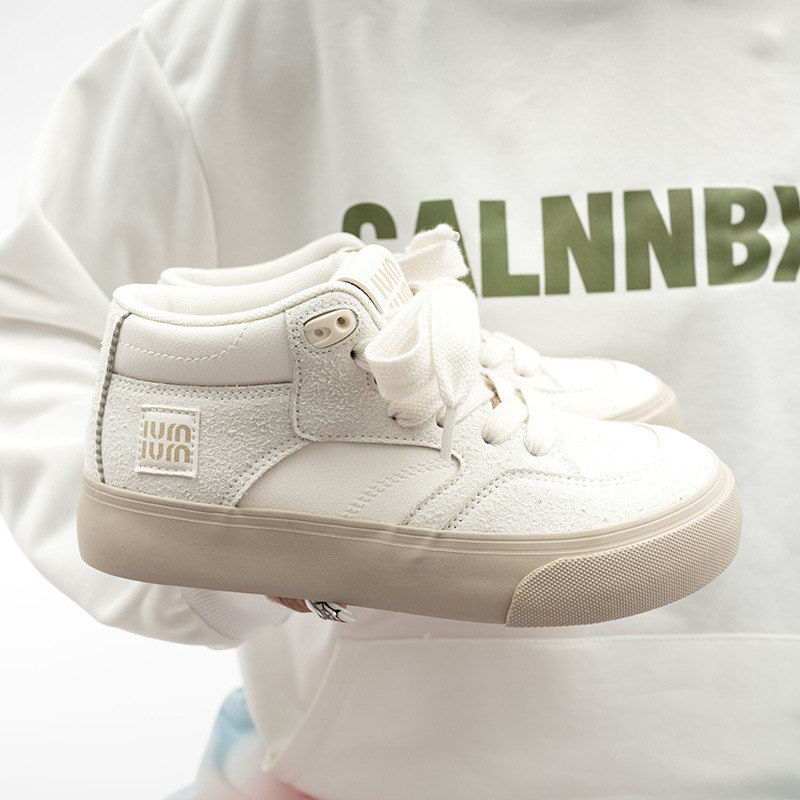 2025春季高帮学生板鞋韩版街头百搭女鞋港风运动板鞋学生鞋运动鞋