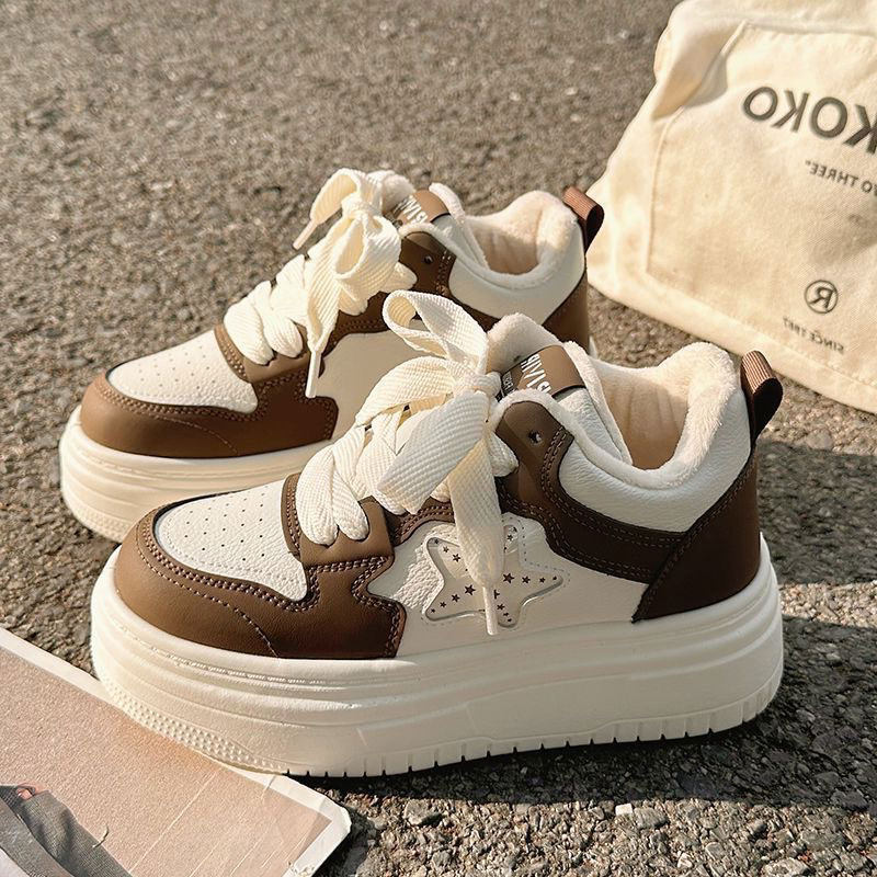 儿童加绒板鞋保暖女童系带休闲鞋厚底圆头时尚棉鞋中大童运动鞋