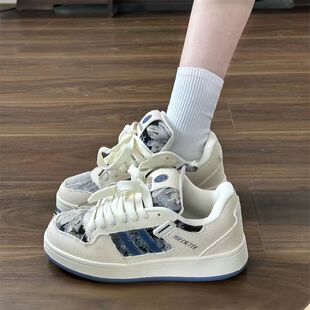 经典网红小白鞋女帆布鞋2026小众休闲条纹板鞋ins潮流情侣面包鞋