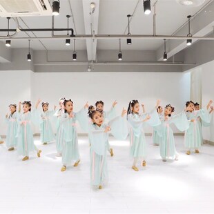 新款 儿童汉服演出服m小道童小酒馆胭脂妆国风古典舞蹈服公主连衣