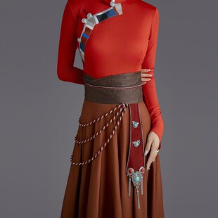 新品小莹老师藏族起舞服装 女y舞蹈演出服民族风新款长袖立领V练