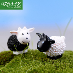 黑白山羊 苔藓微景观装 饰摆件 动漫卡通可爱迷你小羊 公仔玩偶