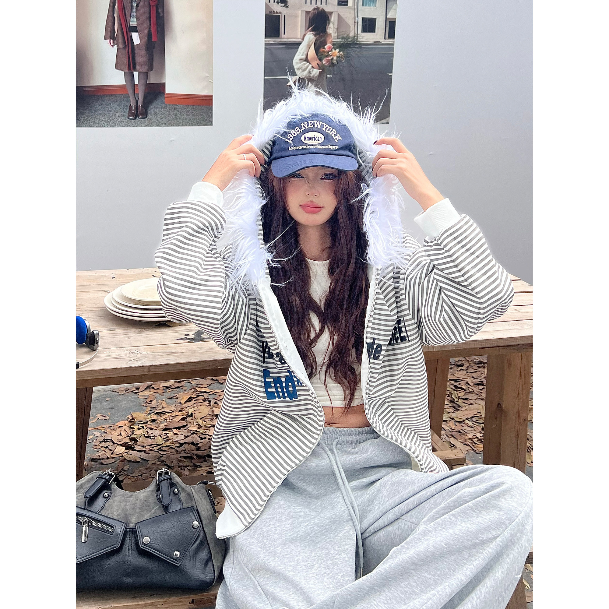 美式复古慵懒风条纹撞色连帽卫衣