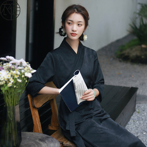 2026春款新中式连衣裙汉服改良版