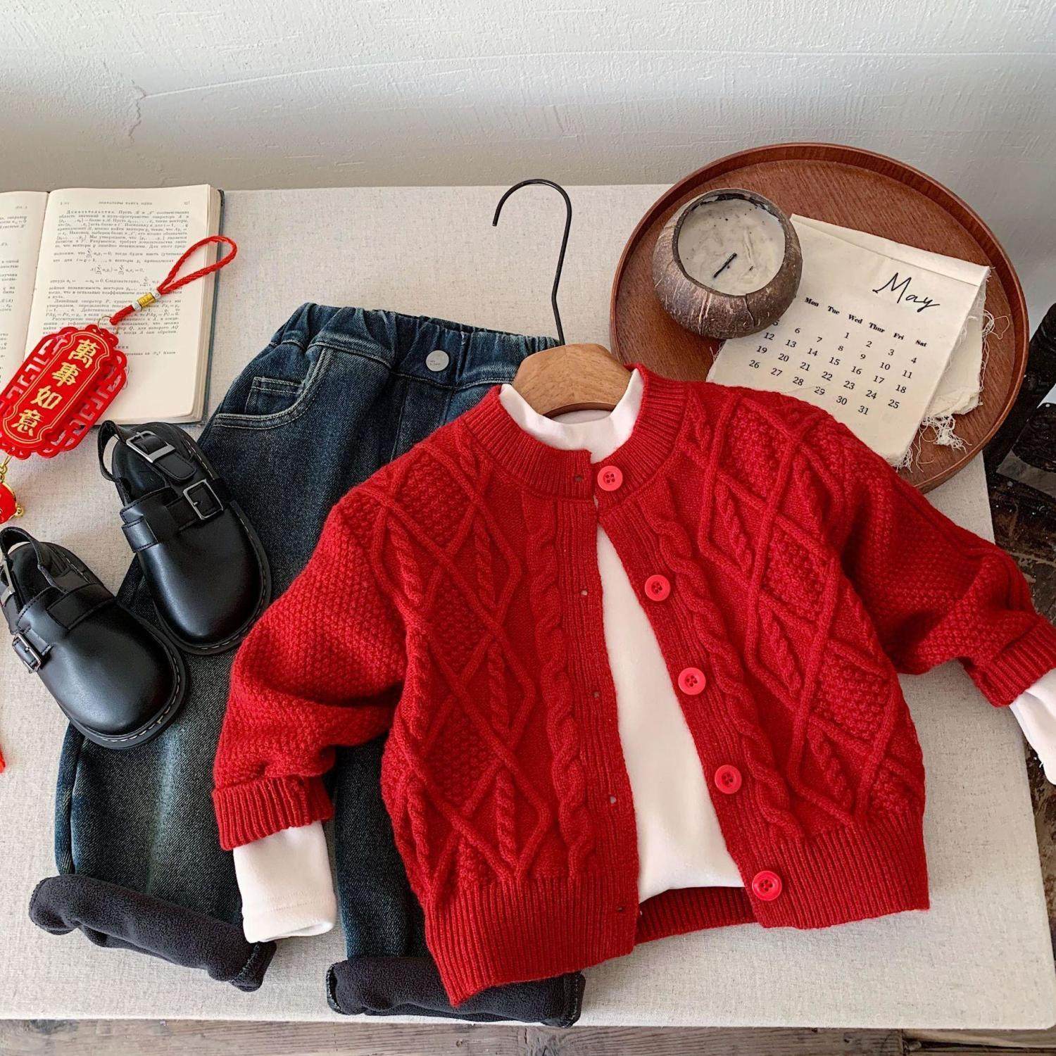 儿童红色毛衣冬款男童开衫小童提花新年衣服宝宝喜庆圣诞童装毛衣