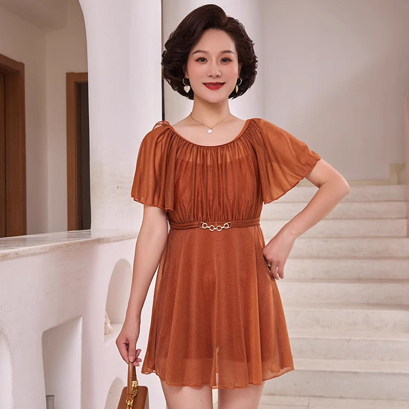 2026新款大码泳衣女款连体保守泡温泉遮肚显瘦妈妈款高级感泳装