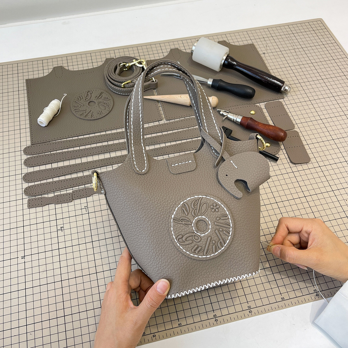 今年流行水桶包diy手工编织包包自制材料包手缝单肩斜挎包自己做,箱包皮具/热销女包/男包,水桶包,淘宝优惠券,粉丝福利购,淘宝优惠卷