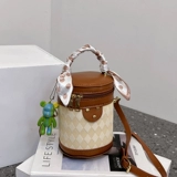 Вязаная сумка ручной работы, сумка на одно плечо, набор материалов, подвеска, связать своими руками, с медвежатами