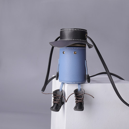 diy自缝生日礼物亲手做小人包