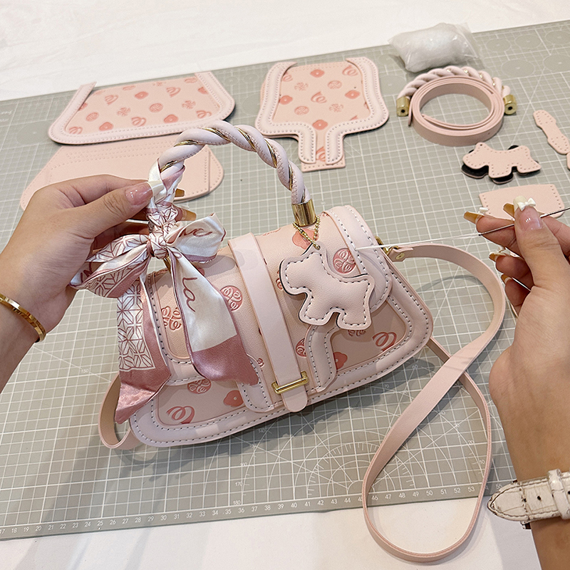 小众质感粉色diy手工编织包包
