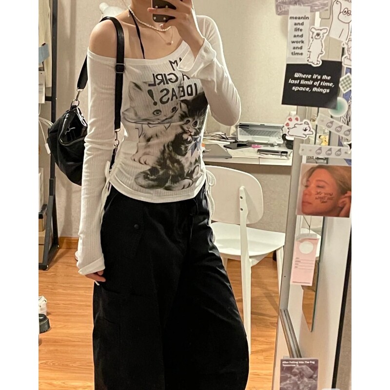 白色辣妹一字肩长袖t恤女秋上衣