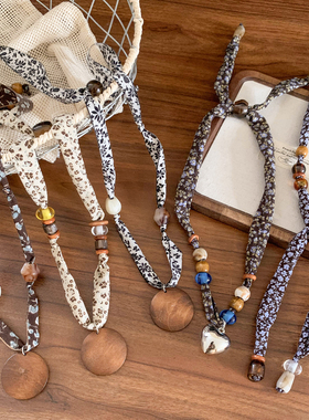 蓝咖色碎花串珠丝巾项链女高级感