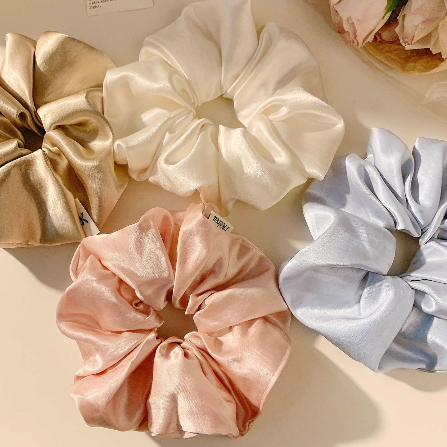 法式简约缎面大肠发圈女高级感超大复古发绳新款百搭头饰慵懒风,饰品/流行首饰/时尚饰品新,发饰,淘宝优惠券,粉丝福利购,淘宝优惠卷