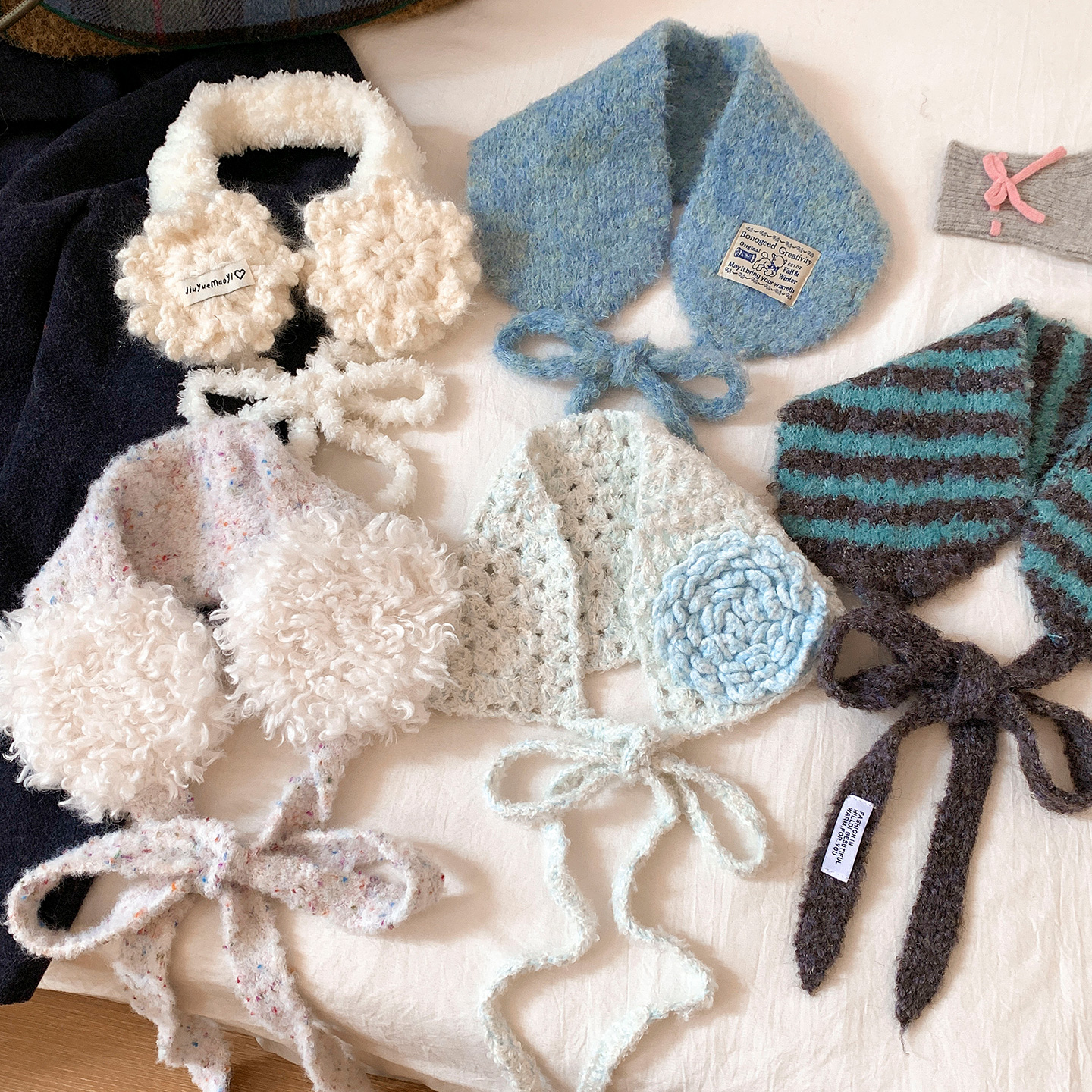 冬日初雪~米色雪花毛线针织耳罩女冬季保暖毛绒防寒系带围脖耳暖