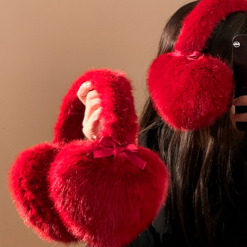 红色爱心毛绒耳罩女冬季加厚