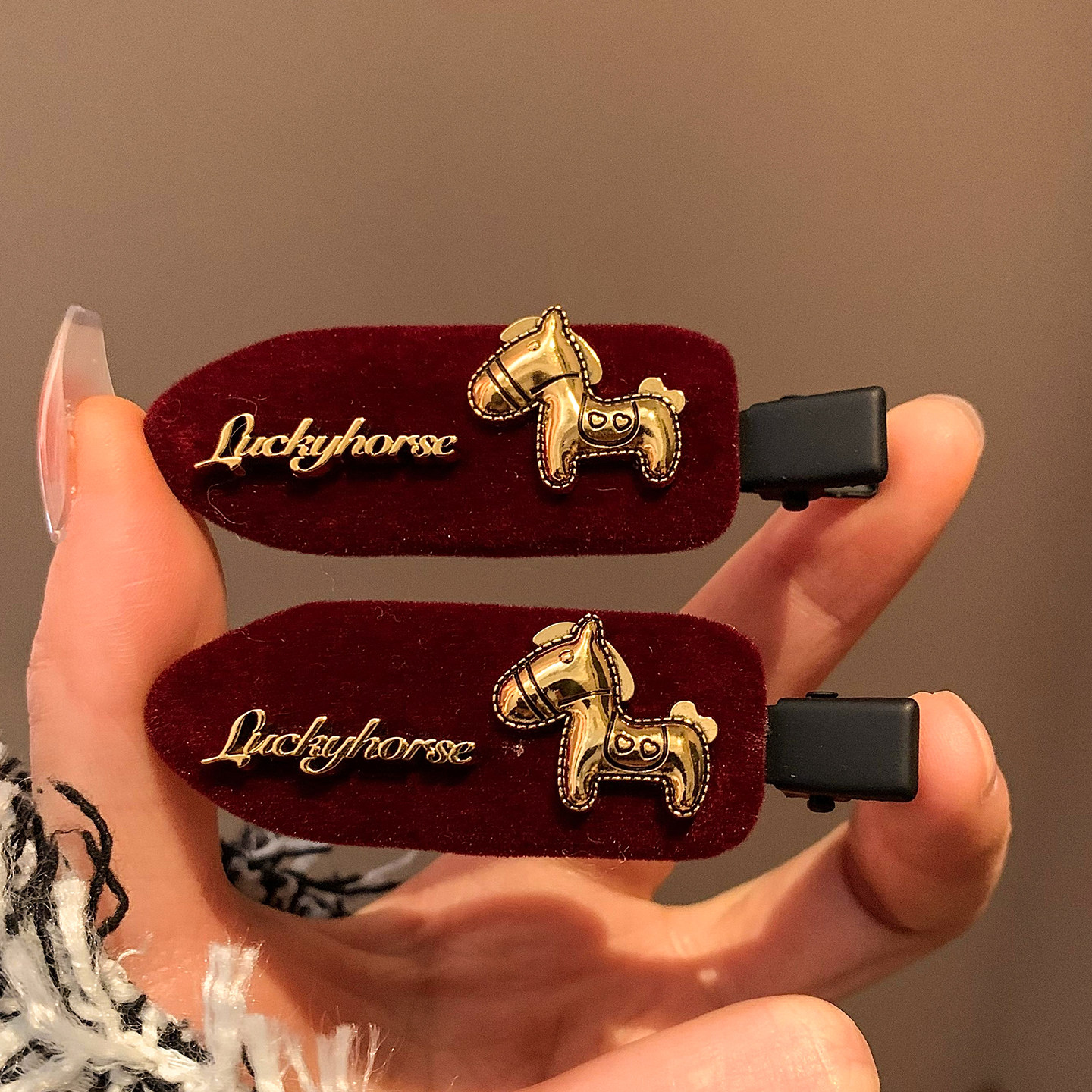 韩系复古红色小马发夹边夹侧边