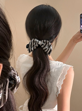 复古黑色条纹香蕉夹女生高级感韩系头饰竖式马尾夹新款百搭发夹
