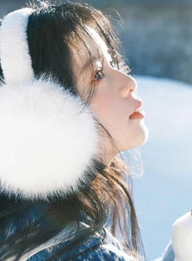 白色毛绒耳罩女冬季耳包折叠保暖防风新疆东北旅游雪地毛茸茸耳套