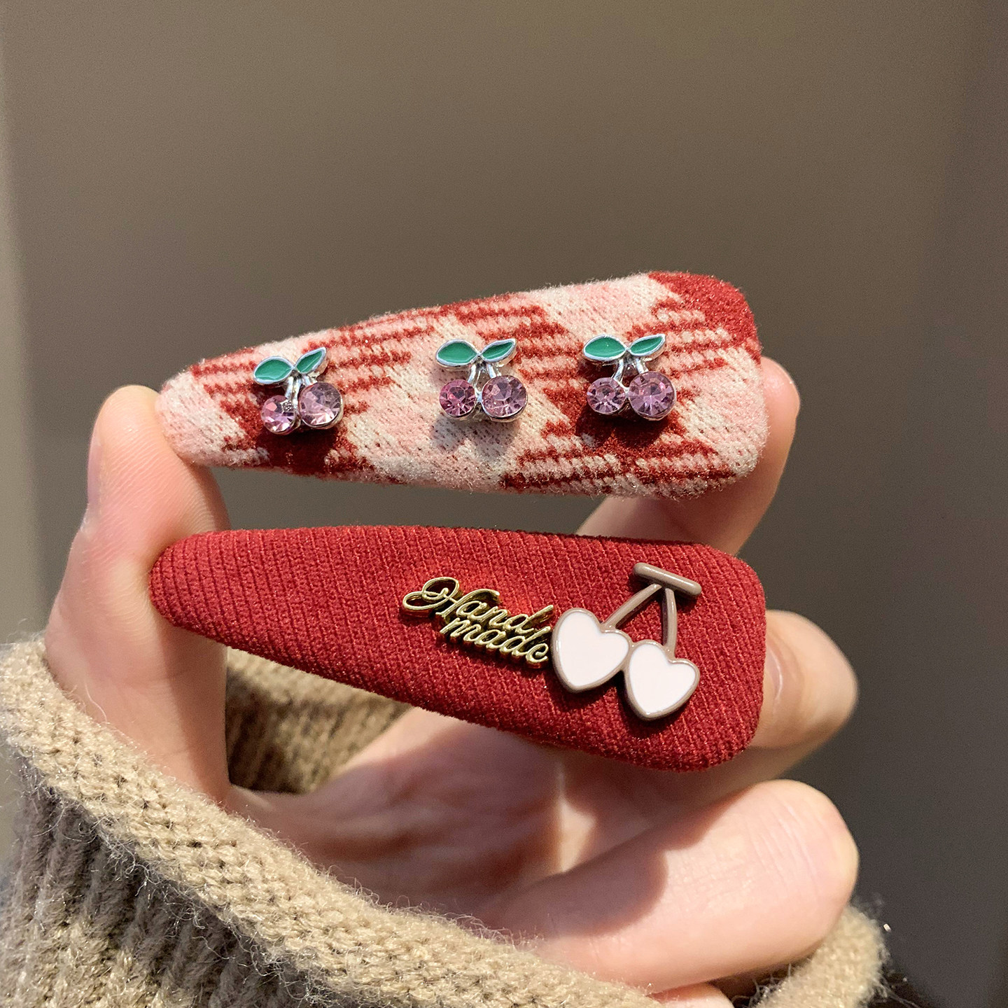 甜美红色樱桃布艺发夹女可爱卡通新年儿童头饰碎发刘海侧边夹新款,饰品/流行首饰/时尚饰品新,发饰,淘宝优惠券,粉丝福利购,淘宝优惠卷