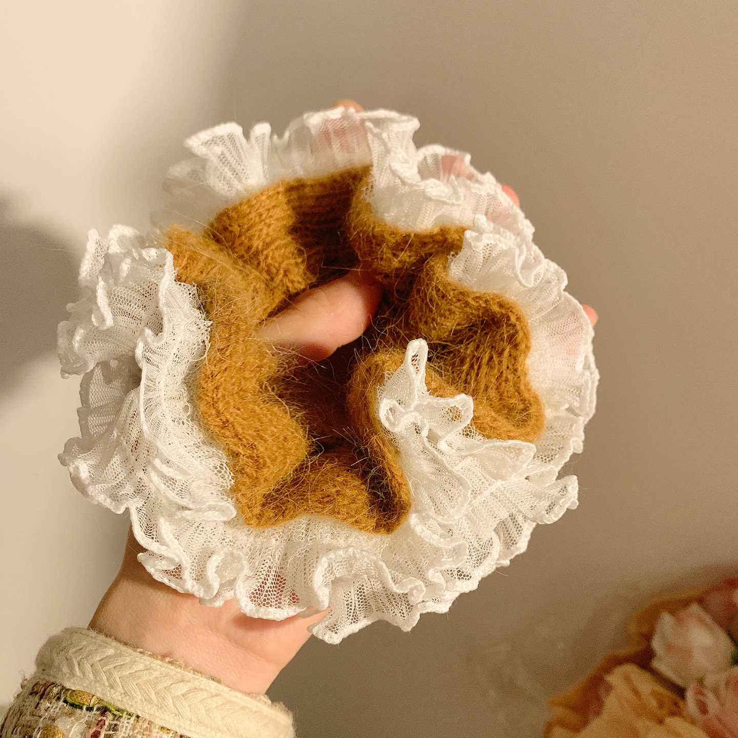 秋冬毛线针织蕾丝大肠发圈扎头