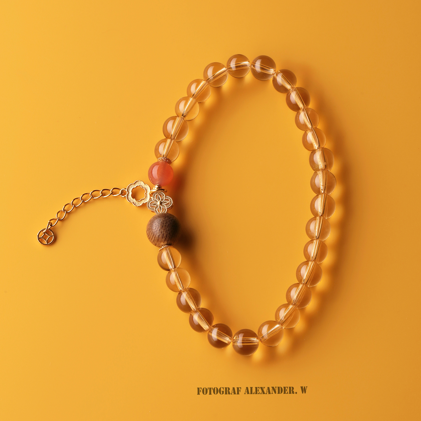 大巳沉香天然招财黄水晶黄金手串