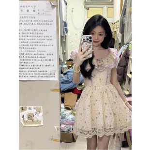 碎花连衣裙女夏季 甜美紫色小飞袖 纯欲风蝴蝶结蕾丝花边收腰短裙子