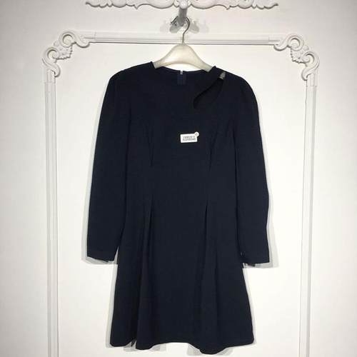 N系列 8228S045 时尚连衣裙品牌女装折扣颦