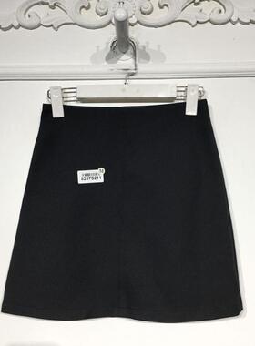 容系列 8257S211 时尚短裙品牌女装折扣颦